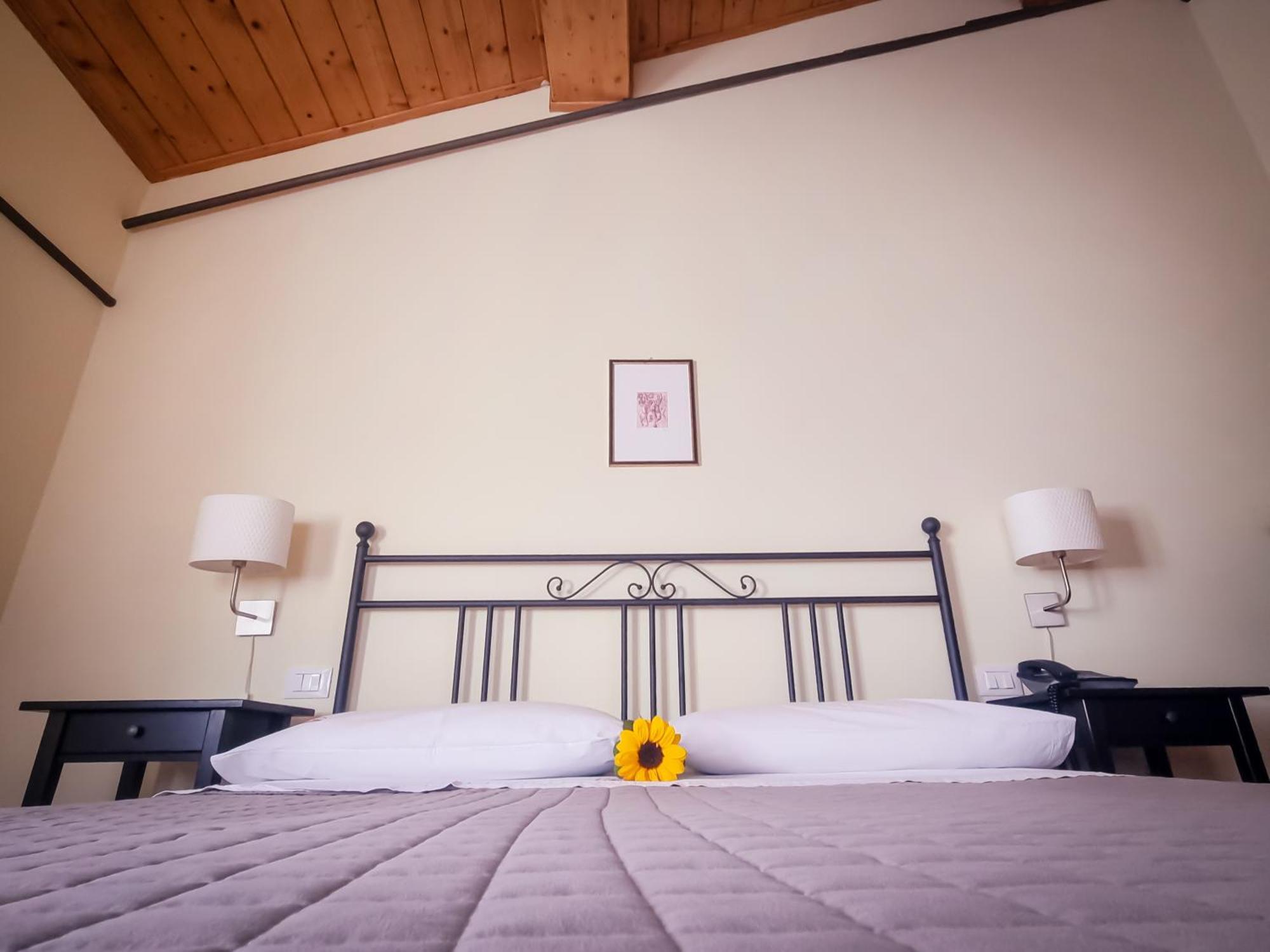 Locanda Il Monastero Ortonovo Zewnętrze zdjęcie