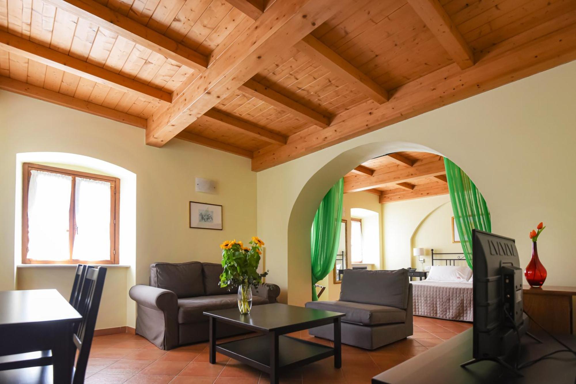 Locanda Il Monastero Ortonovo Zewnętrze zdjęcie