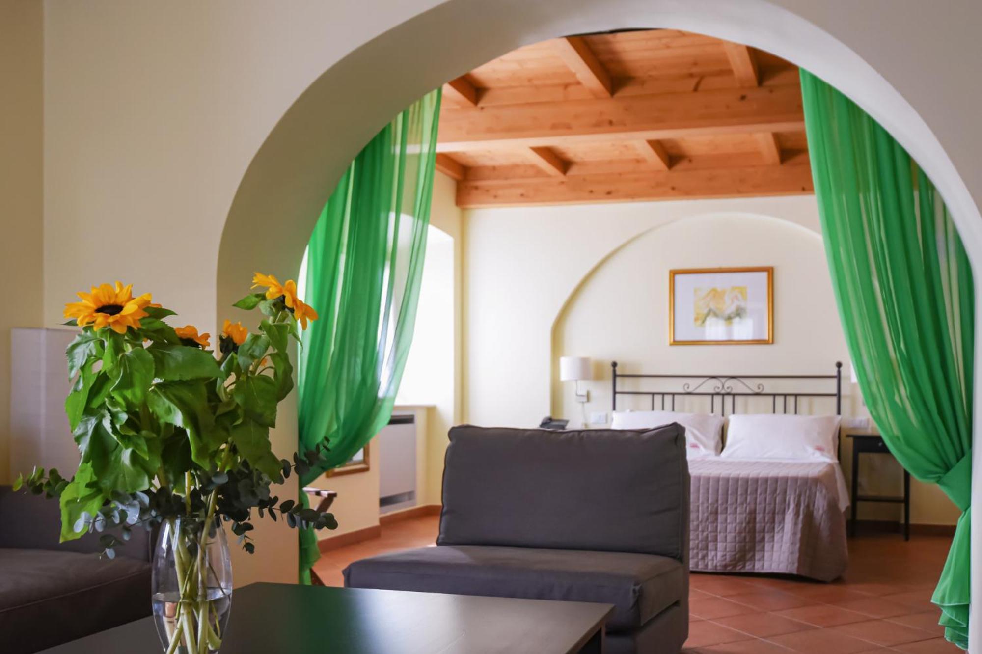 Locanda Il Monastero Ortonovo Zewnętrze zdjęcie